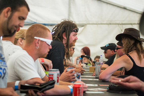 JR_CHAOS_130713093A