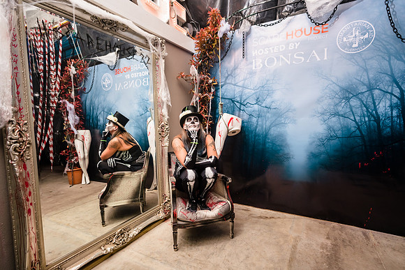 Scarehouse 221029044