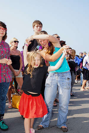 JR_BG_130826002A