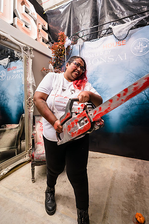Scarehouse 221029073