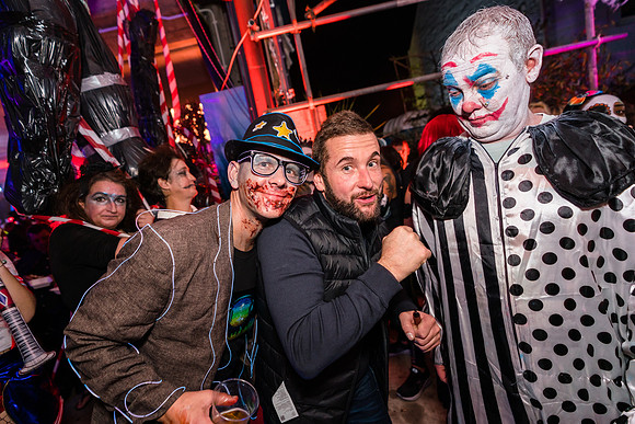 Scarehouse 221029142