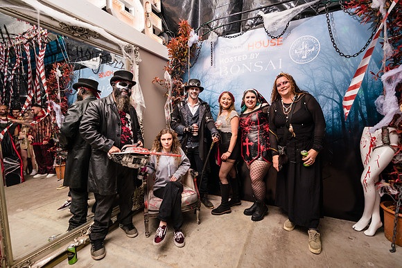 Scarehouse 221029075