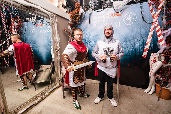 Scarehouse 221029068