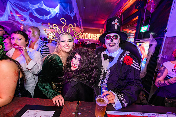 Scarehouse 221029147