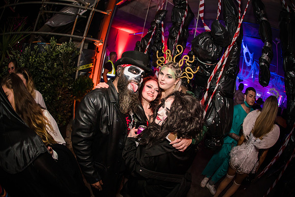 Scarehouse 221029184